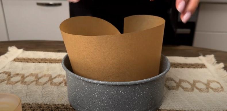 Молочний пиріг з мінімальним набором інгредієнтів