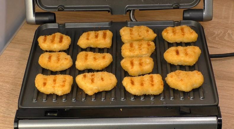 Домашні чізбургери з куркою на швидку руку: це неймовірно смачно