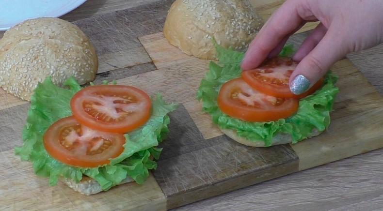 Домашні чізбургери з куркою на швидку руку: це неймовірно смачно