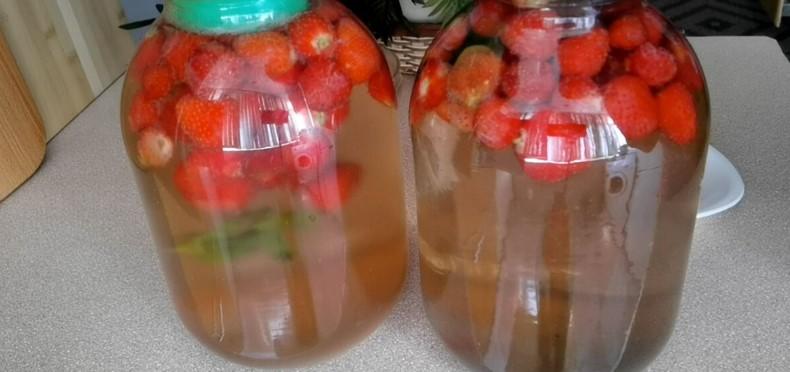 Роблю компоти на зиму без стерилізації вже понад 20 років. Жодна банка не підвела