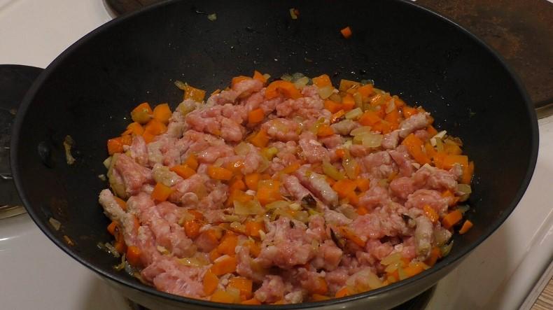 Як я готую спагеті з фаршем: смачна вечеря на всю родину