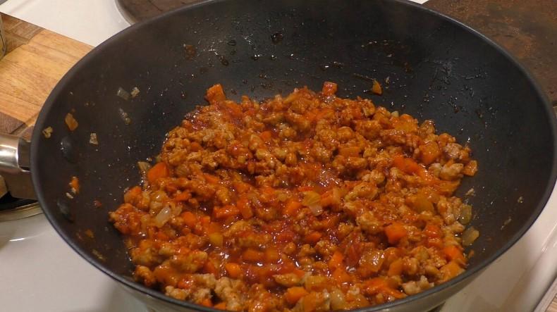 Як я готую спагеті з фаршем: смачна вечеря на всю родину