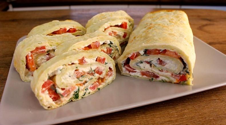 Цей рецепт з кабачка здивував не тільки мене: щоліта готую цей смачний рулет з кабачків