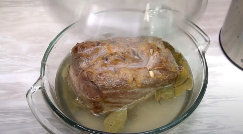 Як я готую м'ясо замість ковбаси на бутерброди