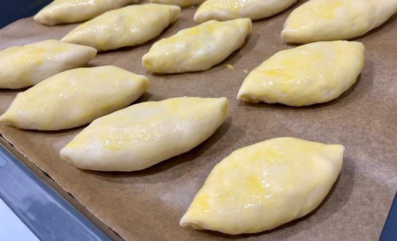 Без дріжджів, швидко готуються: м'які та здобні пиріжки