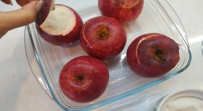 Запечені яблука в духовці: під час сезону яблук готую цей десерт часто