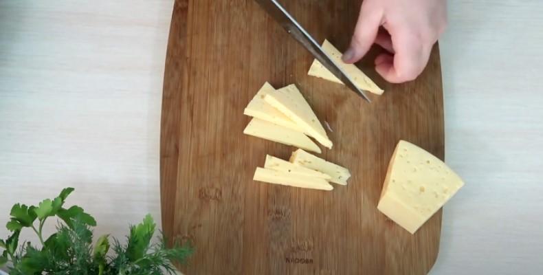 Картопляні зрази з грибами та сиром. Смачний обід для всієї родини