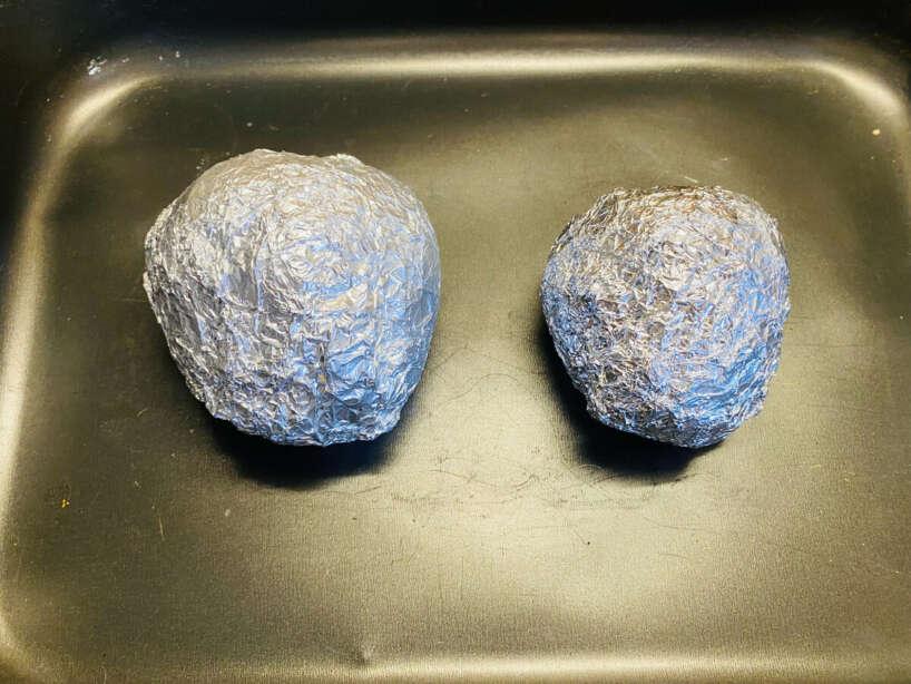 Буряк відварювати не потрібно. Я вам покажу, як готують буряк в ресторанах