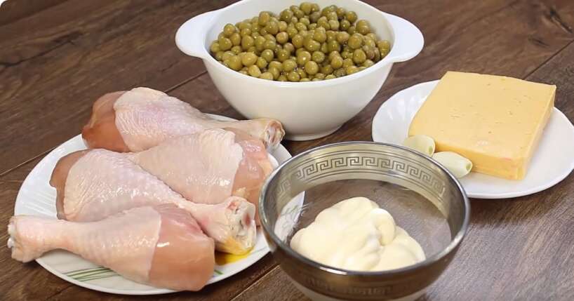 Моя бабуся готує цей салат замість звичного олів'є. Легкий варіант на свята