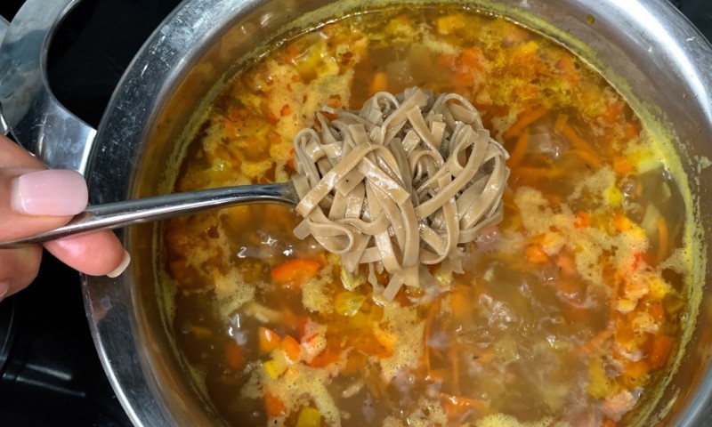 Гречаний суп, але без гречки. Простий та смачний обід для всієї родини