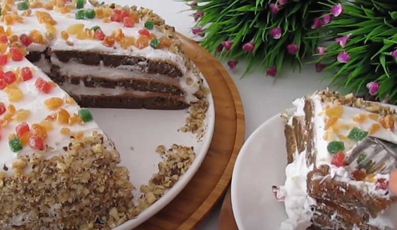 Кавово-банановий млинцевий торт