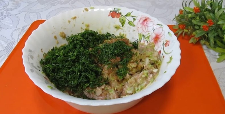 Соковиті котлети з кабачками. Навіть не сумнівайтеся, що це ніжно та смачно