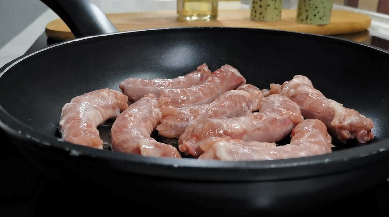 Смачний курячий суп, який підкорює з першої ложки