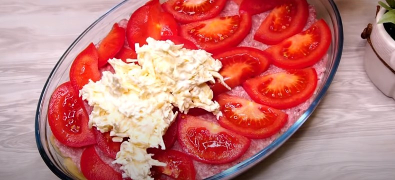 З фаршу та картоплі, пропоную приготувати м'ясо по-французьки "по-новому"