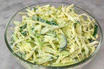 20 салатів з капустою та огірком