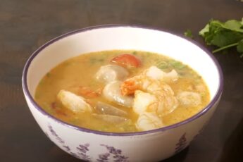 Суп з креветками