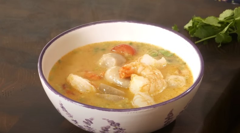 Суп з креветками