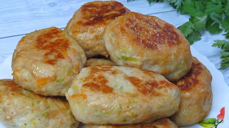 Літні котлети з кабачком