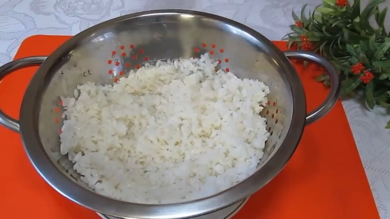 Кабачки на зиму з рисом та овочами. Здивують смаком