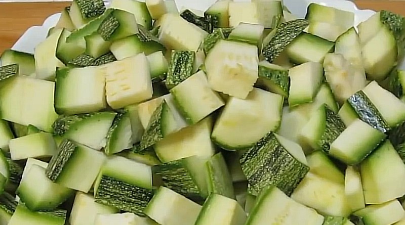 Незвичайна, але гостренька та ароматна аджика