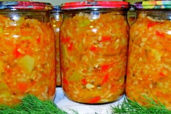 Кабачки на зиму з рисом та овочами