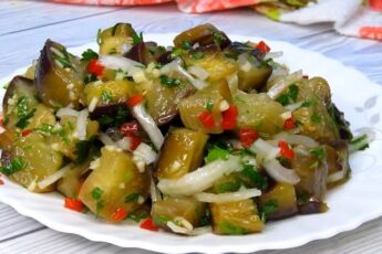 Мариновані баклажани