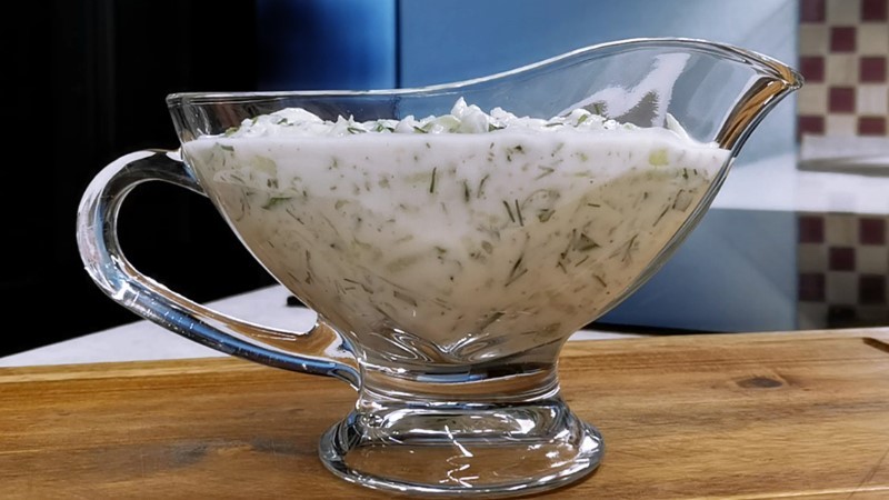 Соус з огірків