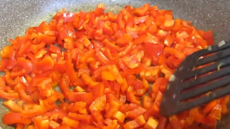 Найулюбленіша заготівля на зиму. Як це смачно, обожнюю її на чорному хлібі