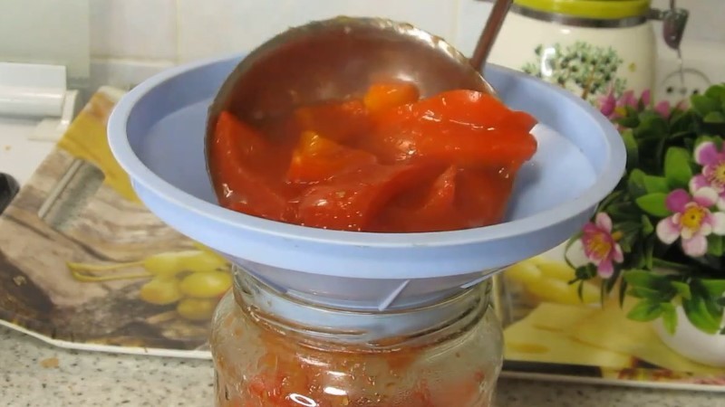 Нема року, щоб я не приготувала лечо. Завжди йде на ура