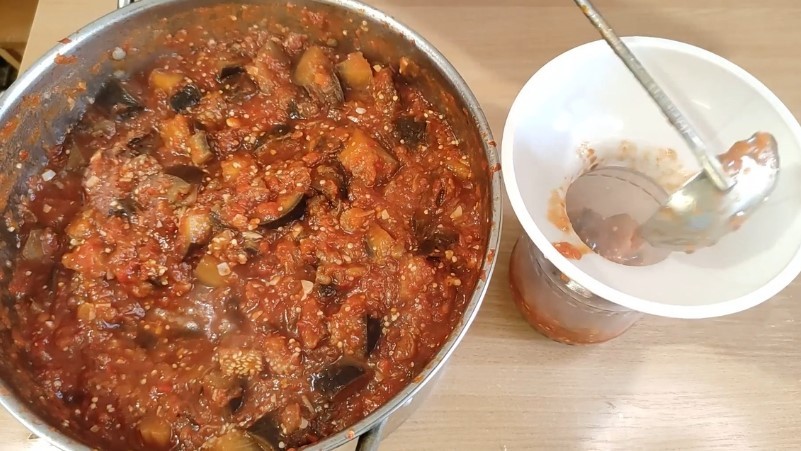 Баклажани по-грузинськи на зиму