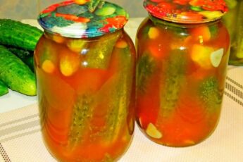 Хрусткі огірочки в приголомшливому соусі на зиму