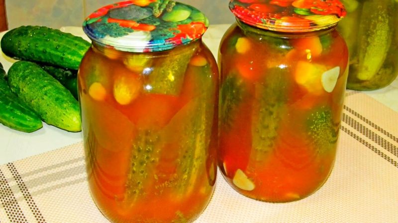 Хрусткі огірочки в приголомшливому соусі на зиму