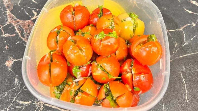 Закуска з помідорів