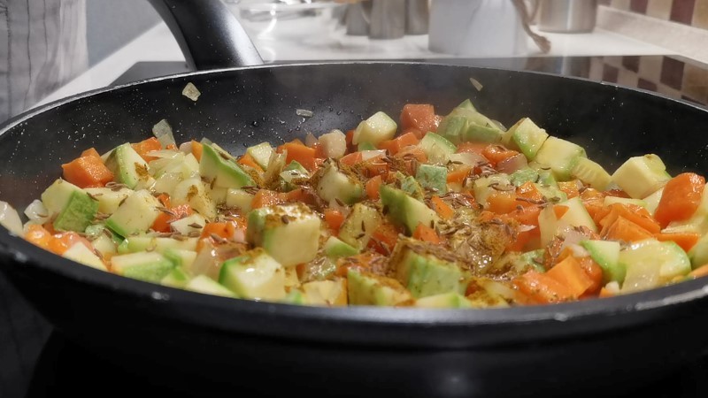 Так кабачки ніхто не готує, але варто скуштувати і вже не відірватися