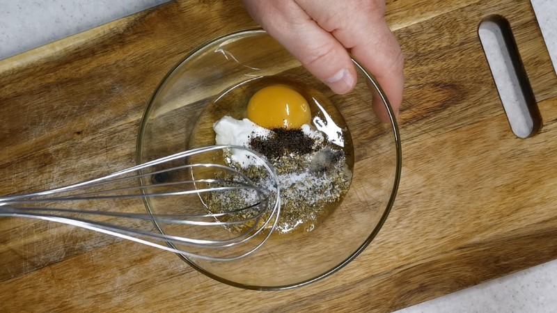 Так капусту мало хто готує, а в мене завжди йде великими сковорідками