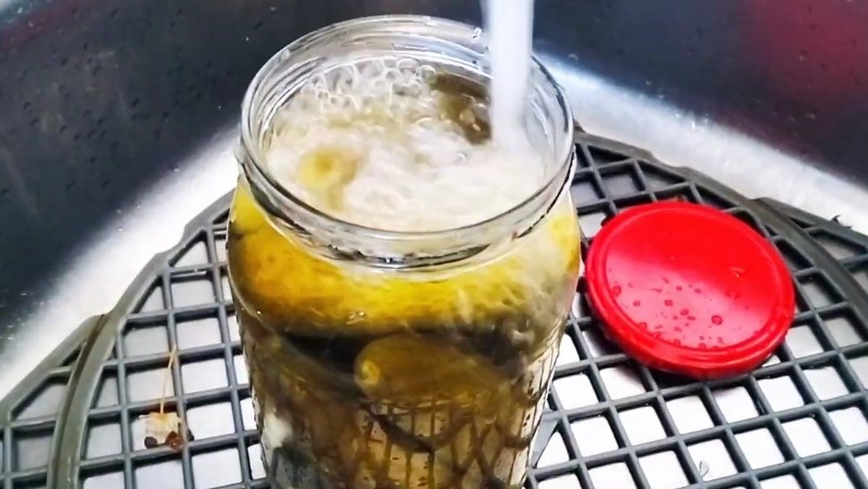 Рецепт солоних огірків. Як бочкові, зберігаються у квартирі