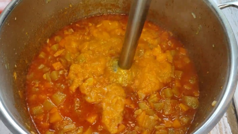 Смачна кабачкова ікра на зиму. Кращий рецепт