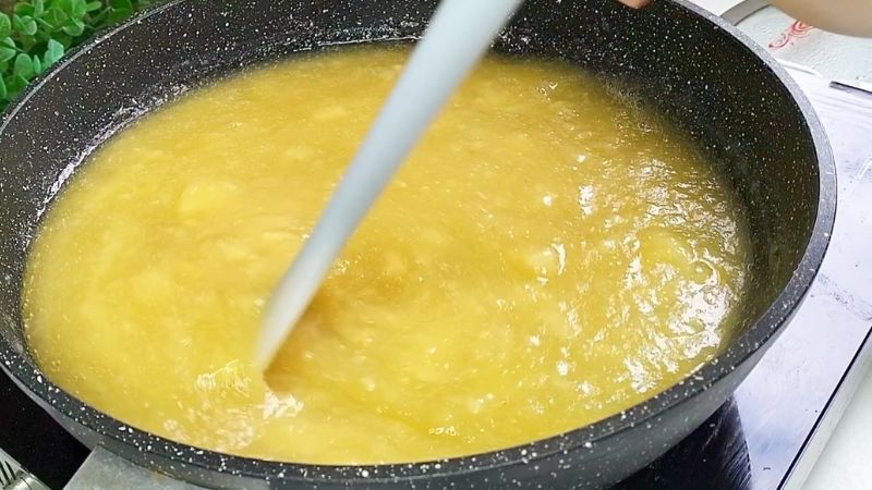 Яблучне повидло на зиму - бурштинове, густе