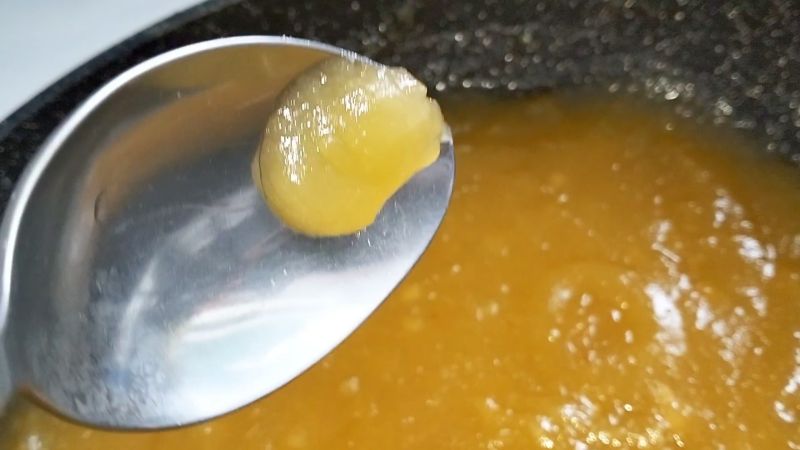 Яблучне повидло на зиму - бурштинове, густе