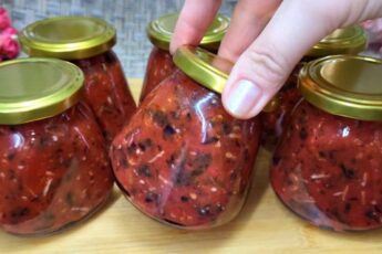 Базиліковий соус на зиму