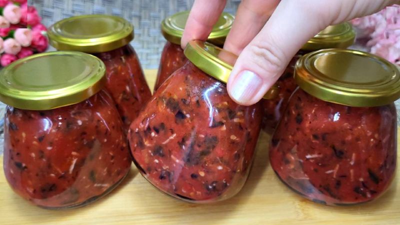 Базиліковий соус на зиму