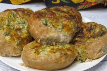 Котлети з начинкою