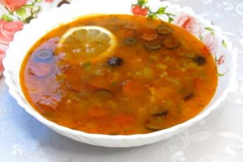 Справжній рецепт збірної м'ясної солянки