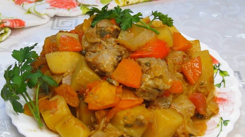 Ситна овочева страва