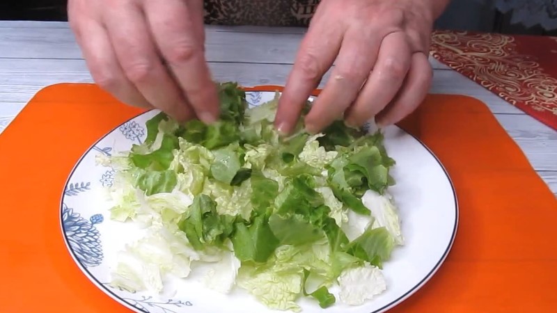 Найкращий салат, який вигадали, і він найпопулярніший. Відточила рецепт до тонкощів