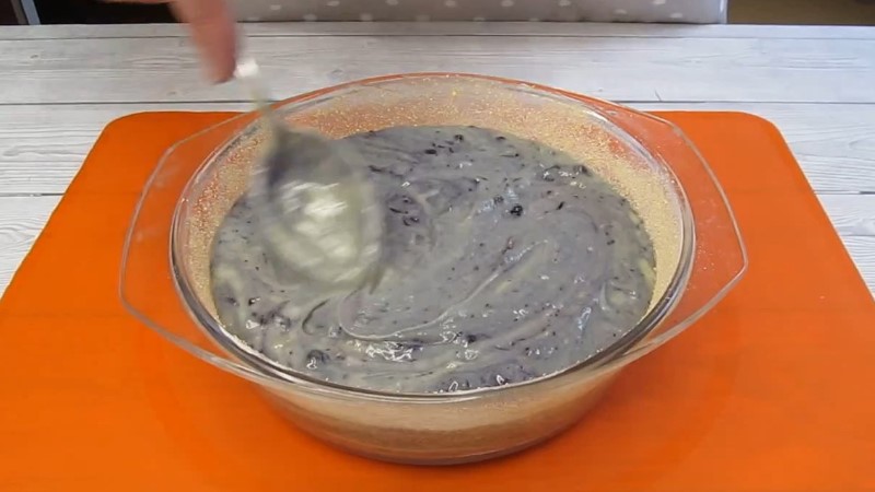 Беремо склянку варення і печемо пиріг. Хоч щодня готуй