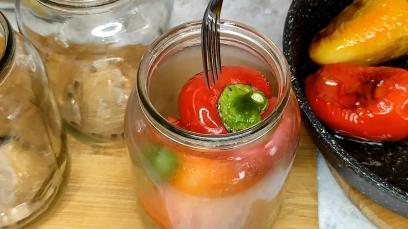 Смажений перець на зиму без стерилізації. Швидкий рецепт