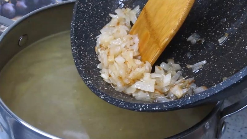 Справжній грузинський суп Харчо. Неможливо відірватись