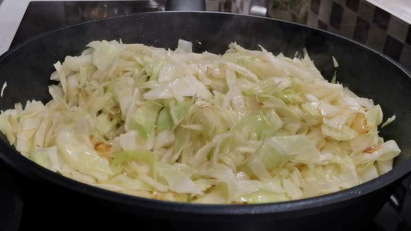 Ніколи не готувала смачнішої капусти, в рази смачніша за звичайну солянку