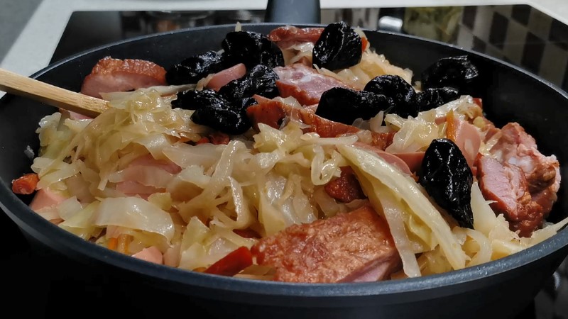 Ніколи не готувала смачнішої капусти, в рази смачніша за звичайну солянку